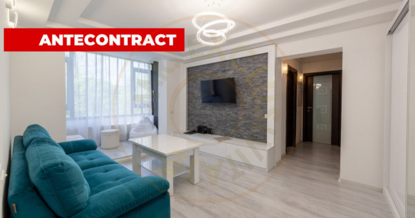 Apartament 3 camere renovat, etajul 2 in Calea București