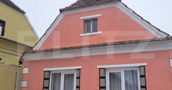 Casă de v&acirc;nzare &icirc;n zona centrală &ndash; Codlea