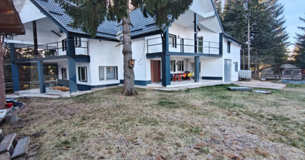 Casa de vacanta/locuit 7 camere, 420 mp utili, 1430 mp de t