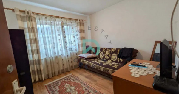 Apartament 2 camere, decomandat - Brasovul Vechi