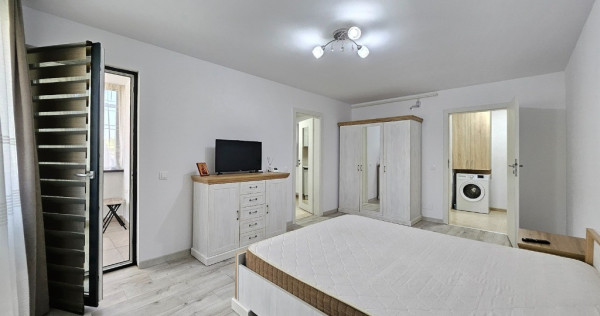 Garsoniera de lux, Balcescu Residence, Nord, parcare, 300 EURO