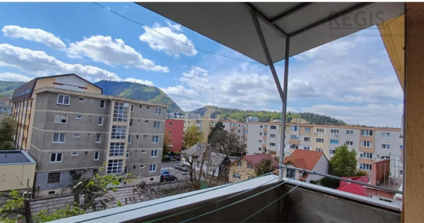 Apartament 2 camere zona Spitalului Judetean