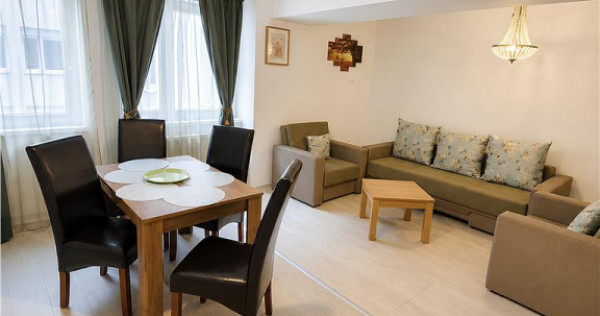 Apartament tip studio la 1 km de mall Coresi cu parcare