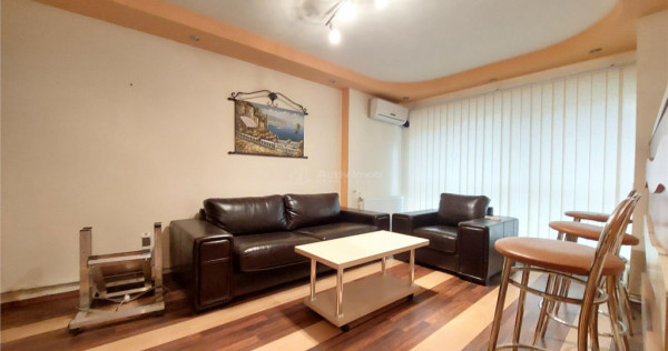 2 camere, decomandat, etaj 2, ULTRACENTRAL - Pia#539;a Dacie