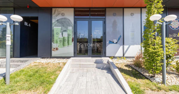 Spatiu comercial Qualis II