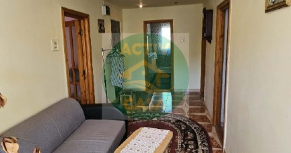 Apartament 4 camere, ultracentral, etaj intermediar