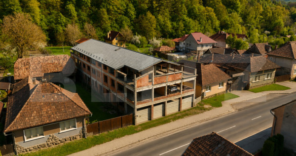 Spatiu comercial de vanzare in Sovata, Opurtunitate de inves