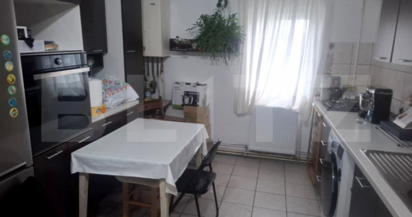 Apartament de vanzare, 58 mp, zona Gaesti - str. Cuza Voda