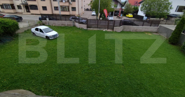 Casă, teren 1.378 mp, ideală pentru familie sau investiți