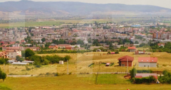 Casa cu 5 camere, priveliste panoramica, Deva