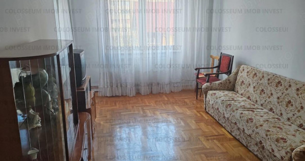 Apartament 3 camere, decomandat - zona Astra