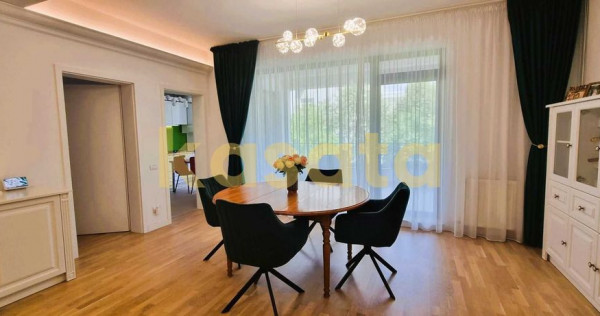 Apartament spațios cu 4 camere de &icirc;nchiriat &icirc;n zona Av...