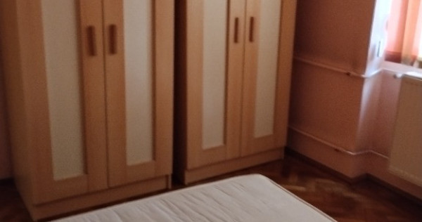 &Icirc;nchiriez apartament 2 camere Cantacuzino