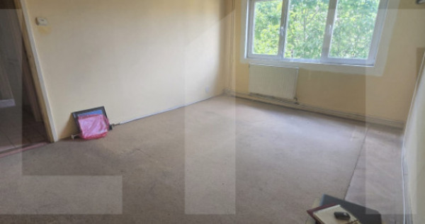 Apartament 3 camere, 50 mp, Calea Sagului
