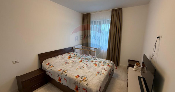 Apartament cu 2 camere de v&acirc;nzare &icirc;n zona Nord și loc ...