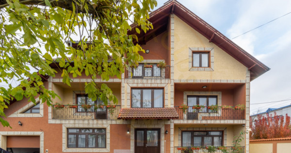 Casă spațioasă cu 8 camere - Pitești - 0% Comision