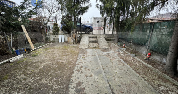 Casă de v&acirc;nzare &icirc;n Unirea, la strada principală, 180 mp