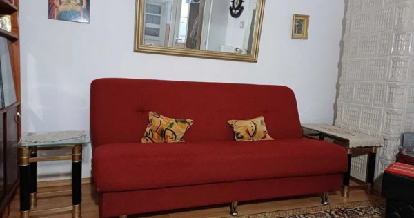 Casa/Vila cu 5 camere de vanzare Central
