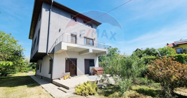 Casă / Vilă cu 5 camere de v&acirc;nzare Alexandriei/Ion Conea