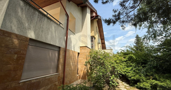 Vila de Paradisul Verde 1700mp teren