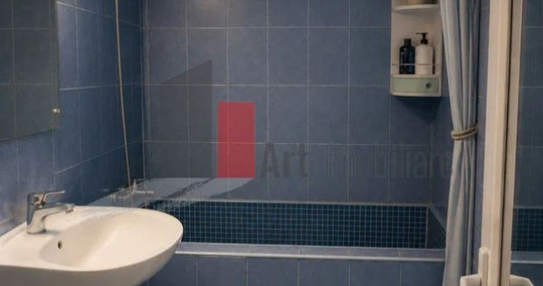 V&acirc;nzare apartament 3 camere Bd. Obregia - Turnu Măgurele