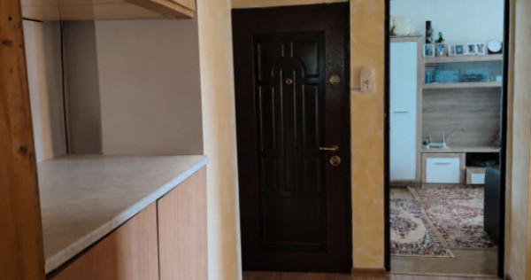 Apartament 3 camere decomandat &ndash; Brazda lui Novac