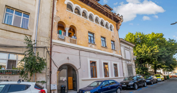 4 camere*Parter/2*Vila interbelică*Curte comună*120 mp uti