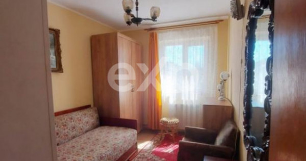 Apartament 3 Camere spațios, bucătărie mare, 65 mp, Etaj