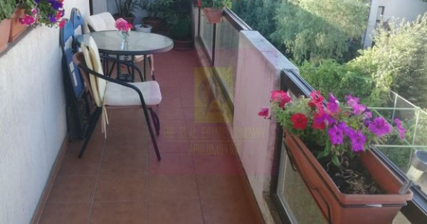 Duplex 3 camere cu scara interioara Bragadiru - Smardan-L...