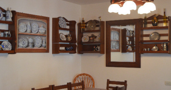 Predeal-Apartament cu patru camere ,mobilat si utilat -Cioplea