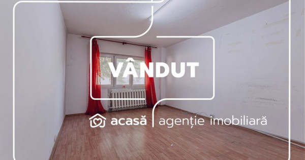 VANDUT! Apartament 2 camere, decomandat | Str Banul Maracine