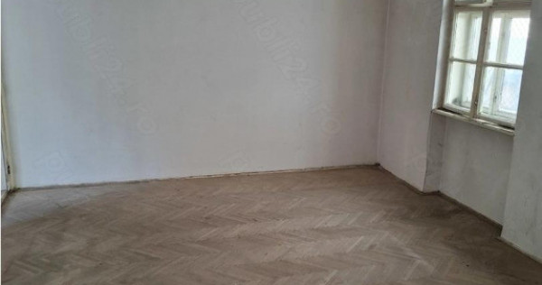 Apartament 2 camere, la casa - Centrul Istoric
