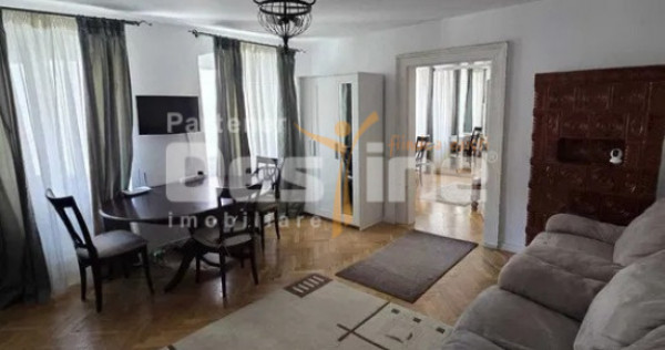 Apartament 2 camere, et. 1, proaspăt renovat, Piața Sfatul