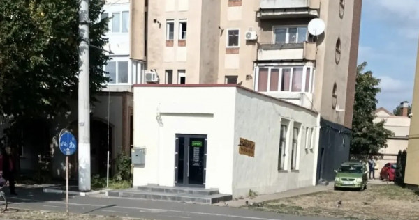 Spațiu comercial de &icirc;nchiriat &ndash; Zona UTA, Arad. Direct proprietar!