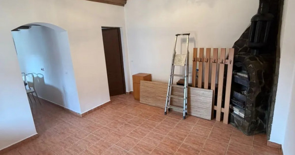 Casă de v&acirc;nzare &icirc;n Saschiz, sat Mihai Viteazul