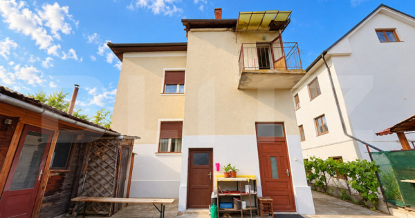 Casă individuală, teren generos 838 mp, - D&acirc;mbu Rotund