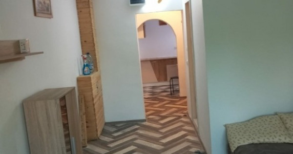 Garsoniera Confort Sporit Etajul 1 Zona Burdujeni