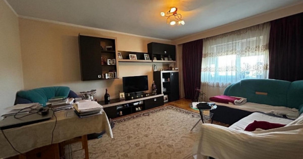 Apartament 3 camere decomandate zona Tomis Nord