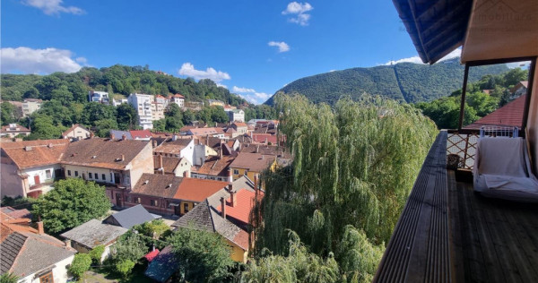 Apartament de trei camere zona Centrul Istoric
