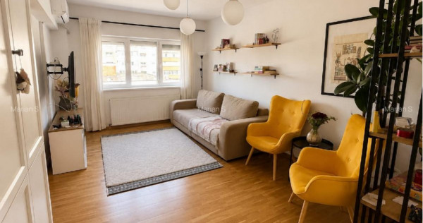 Apartament 4 camere, semidecomandat - zona Tractorul