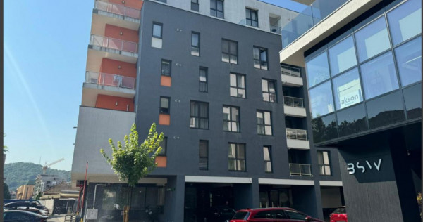 Apartament modern 2 camere ,parcare, ultracentral