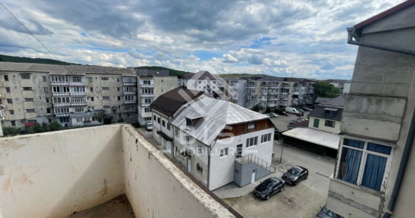 Apartament 3 camere | zona Dabro