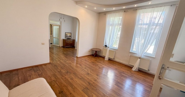 V&acirc;nzare Apartament &icirc;n vila-Armeneasca