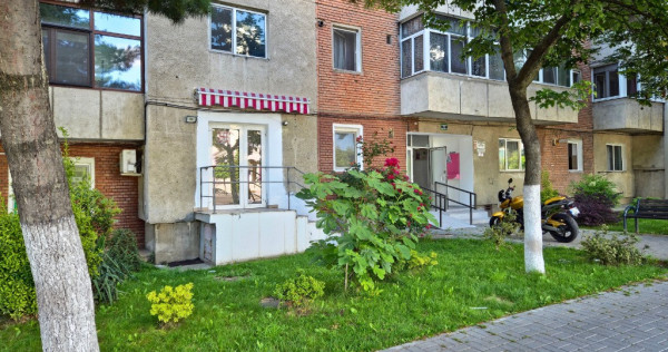 SPATIU COMERCIAL | VIZAVI DE CATEDRALA | DISPONIBIL IMEDIAT