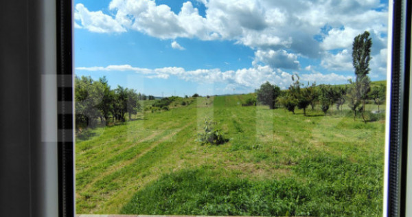 Casa individuala remarcabilă cu 6 camere, 360 mp, teren 447