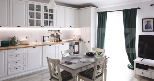 Apartament de vanzare, 67 mp, semidecomandat, parcare, zona