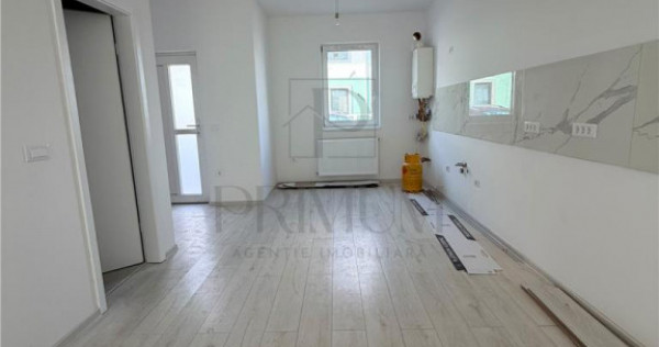 CASA INSIRUITA ( PE COLT ) - ZONA DE TOP - DORMITOR CU DRES