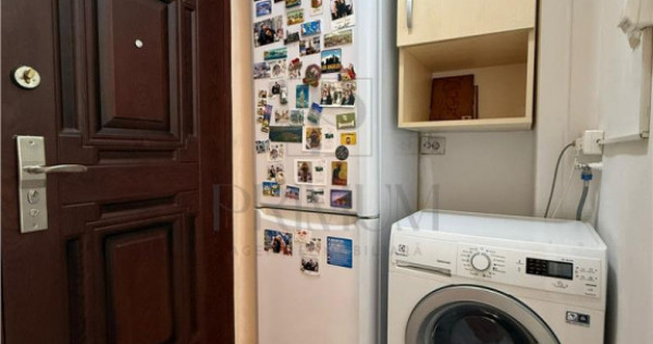 Apartament 1 camera-Etaj intermediar-Umt