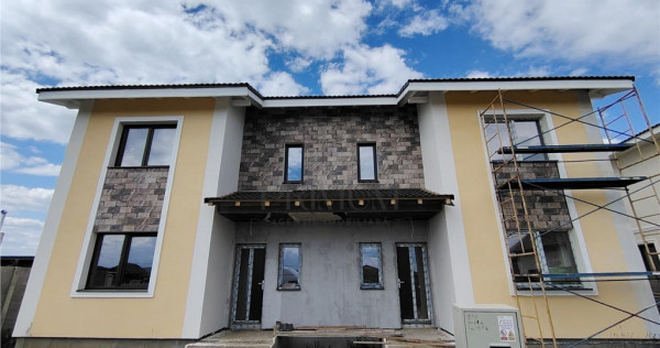 Duplex 5 camere - compartimentare excelenta - acces facil