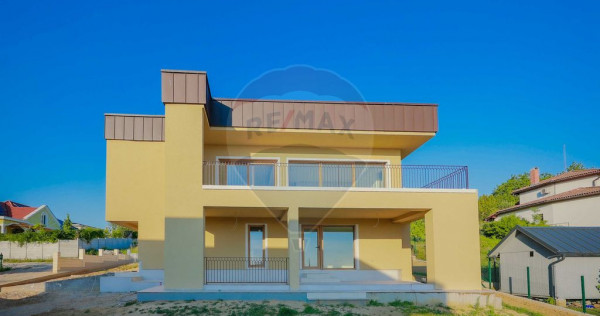 De v&acirc;nzare casă nouă cu panoramă - Vasile C&acirc;rlova, O...